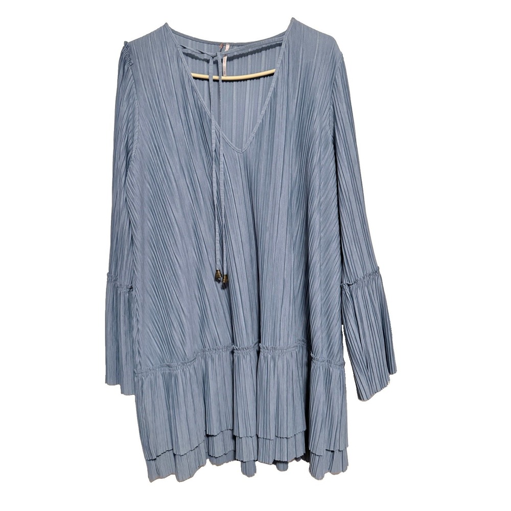 Free People Women's Blue Flutter Sleeve Dress Medium - Picture 1 of 3